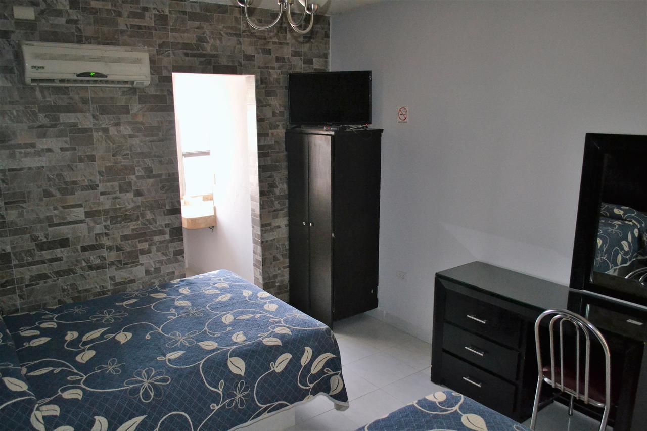 Hotel Laguna Inn Торреон Экстерьер фото